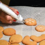 Ricetta gingerbread cookies biscotti natalizi speziati - Dolce Cucinare (14)